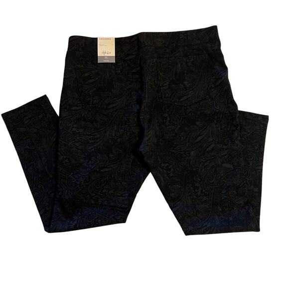 Style & Co, XL, Leggings Paisley Utopia Pattern Black, NWOT - Picture 5 of 9